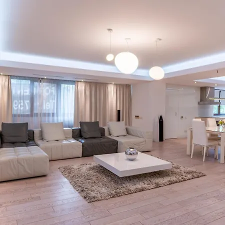 Апартаменты Luxury Herastrau Nord- 240 Sqm - Spa, Pool & Gym Access *