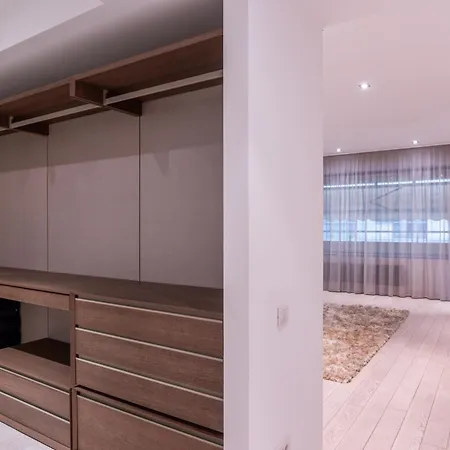 Luxury Herastrau Nord- 240 Sqm - Spa, Pool & Gym Access *