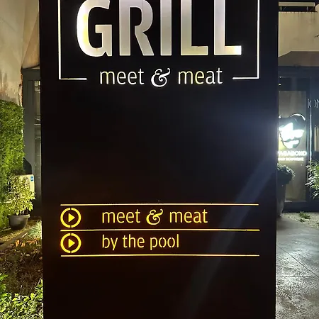 Luxury Herastrau Nord- 240 Sqm - Spa, Pool & Gym Access Apartment