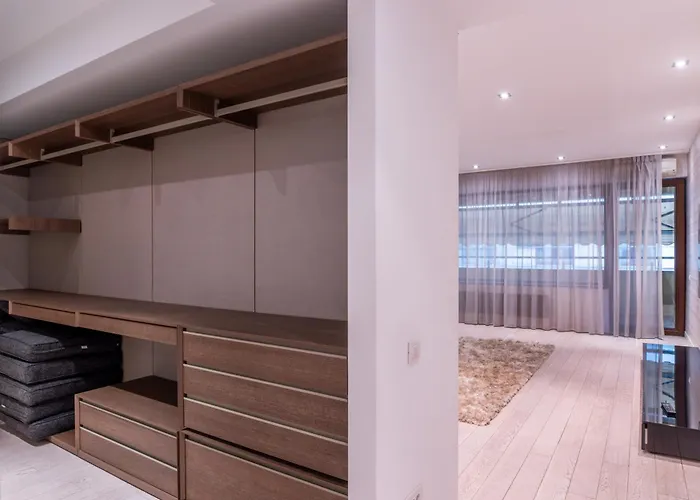 Luxury Herastrau Nord- 240 Sqm - Spa, Pool & Gym Access *