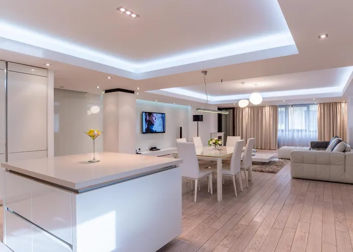 Luxury Herastrau Nord- 240 Sqm - Spa, Pool & Gym Access *