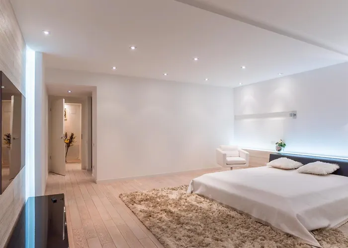 Luxury Herastrau Nord- 240 Sqm - Spa, Pool & Gym Access * Bukurešť