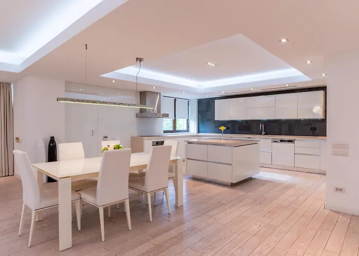 Luxury Herastrau Nord- 240 Sqm - Spa, Pool & Gym Access * Bukurešť