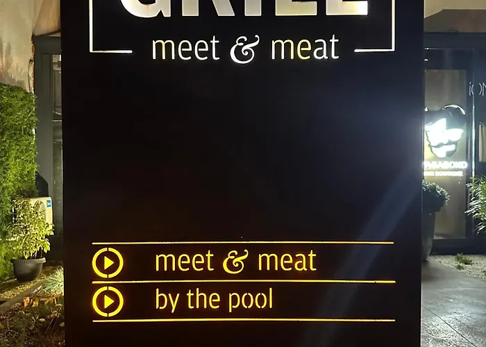 Luxury Herastrau Nord- 240 Sqm - Spa, Pool & Gym Access Apartment